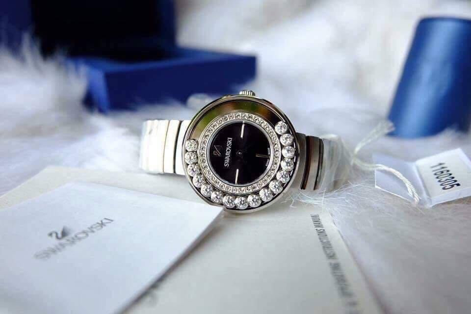 SWAROVSKI Women's Lovely Crystal Silver Stainless Steel Watch 1160305