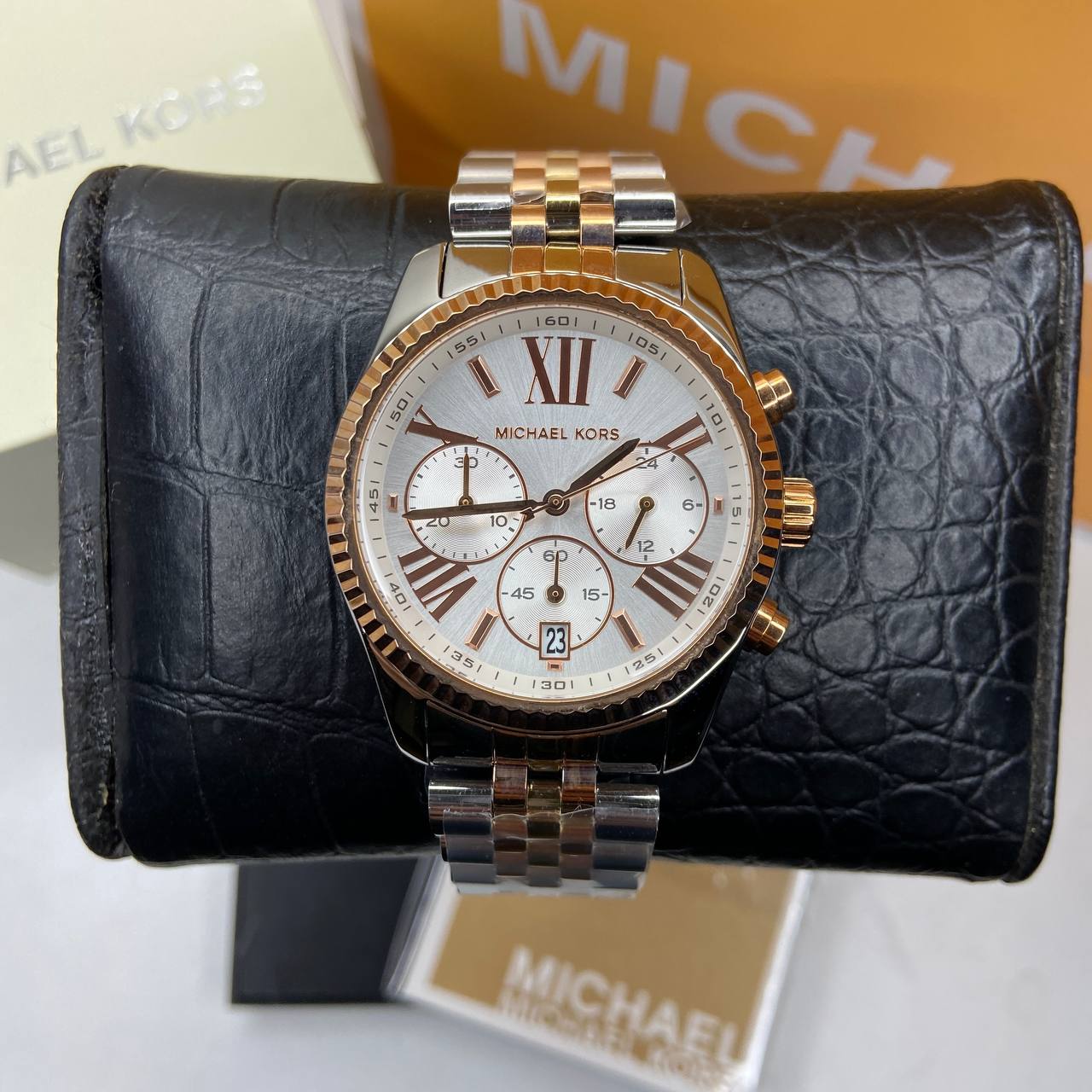 MICHAEL KORS Chronograph Silver Dial Rosegold Stainless Steel Watch MK5735 Unisex